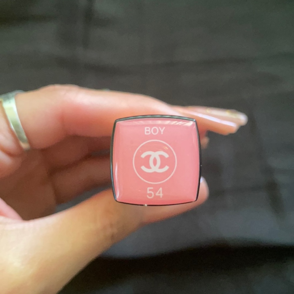 COPY - BOY 54 (discontinued)CHANEL Rouge coco shine
